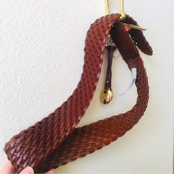 Michael Kors Accessories - NWT Michael Kors Belt